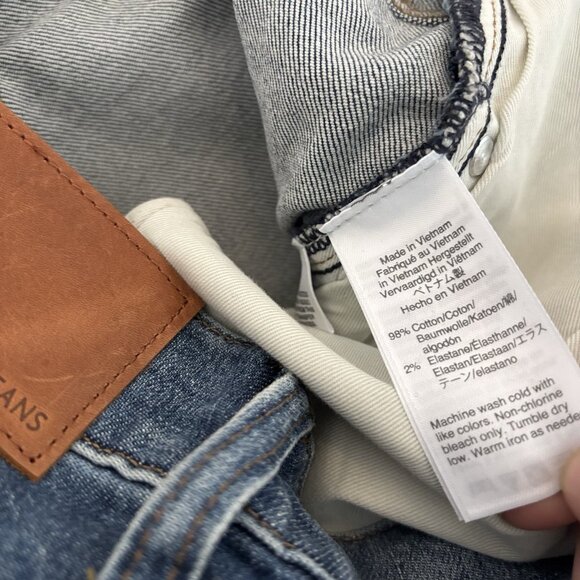 J Crew 484 Slim Fit Jeans Mens 30/32 Distressed Denim Preppy Casual Office NWT - Picture 13 of 15